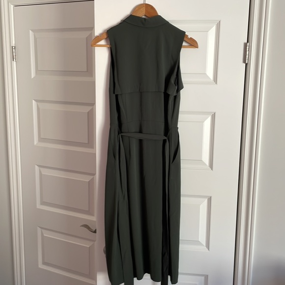 Banana Republic size 4 olive green dress. - Picture 4 of 4